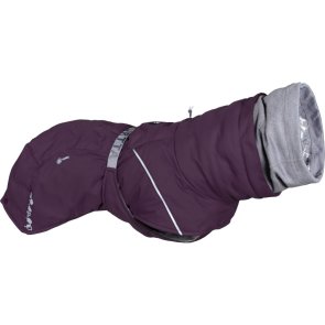 hurtta hundtäcke täcke hund vintertäcke varmt dog coat winter eggplant vinröd varmt återvunnet tyg