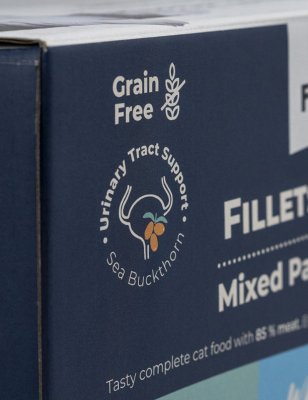 Zoom bild av Four Friends Sterilized Mix Filets in Gravy 12-pack