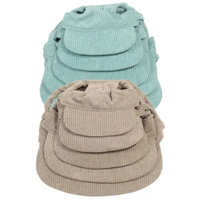 Zoom bild av hundkeps keps för hund manchester beige khaki turkos grön green corduroy justerbar solskydd soligt roligt ute utomhus solskydd s