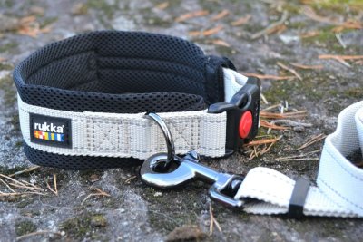 Zoom bild av hundhalsband rukka beige