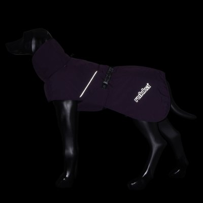 Zoom bild av rukka pets trust foil coat plum plommon lila hundtäcke vintertäcke varmt vinter kallt hund fodrat mjukt