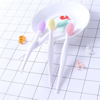 Zoom bild av Tandborste silikonborsthuvud 15 cm, fyra färger