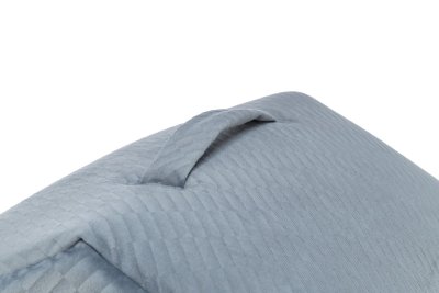 Zoom bild av hundbädd kattbädd bädd sammet viloplats igloo koja trixie blå grå hus