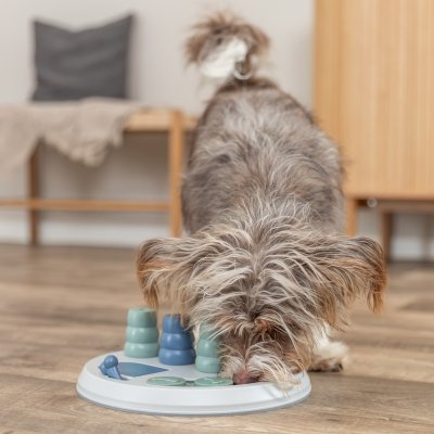 Zoom bild av Trixie Dog Activity Flip Board XXL, Nivå 2, ø 28 cm hundleksak hundspel hundpussel aktiveringsleksak hund blå grön ny färg