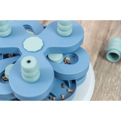 Zoom bild av Trixie Dog Activity Flower Tower, Nivå 3, ø 30×13 cm hundleksak hundpussel aktivitetsleksak aktivitetsspel hundspel blå grön