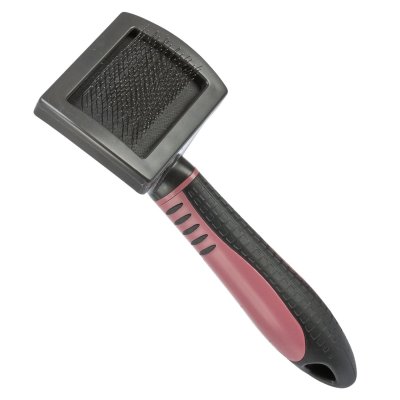 Zoom bild av kattkarda karda mjuk soft känslig hud päls pälsvård metallborst plasthandtag gummi halkfritt grepp rödrosa svart trixie 7x16cm