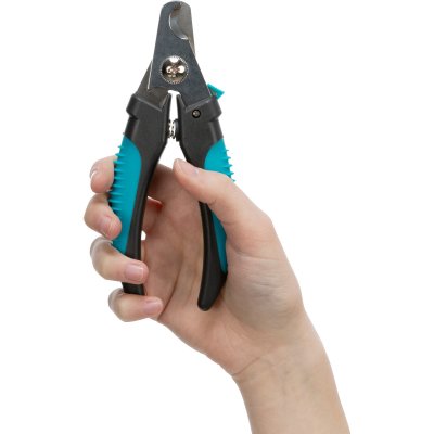 Zoom bild av klotång kloklippare klosax klovård hundklo klippa klo gummihandtag metall klippskydd skyddsplatta säkerhetslås