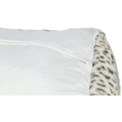 Zoom bild av Trixie Leo bädd rektangulär cream, tre storlekar leopard mönster plysch mysig hundbädd beige