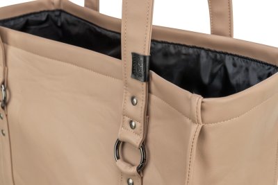 Zoom bild av hundväska kattväska transportväska transportväska beige cappuccino brun latte hund katt trixie